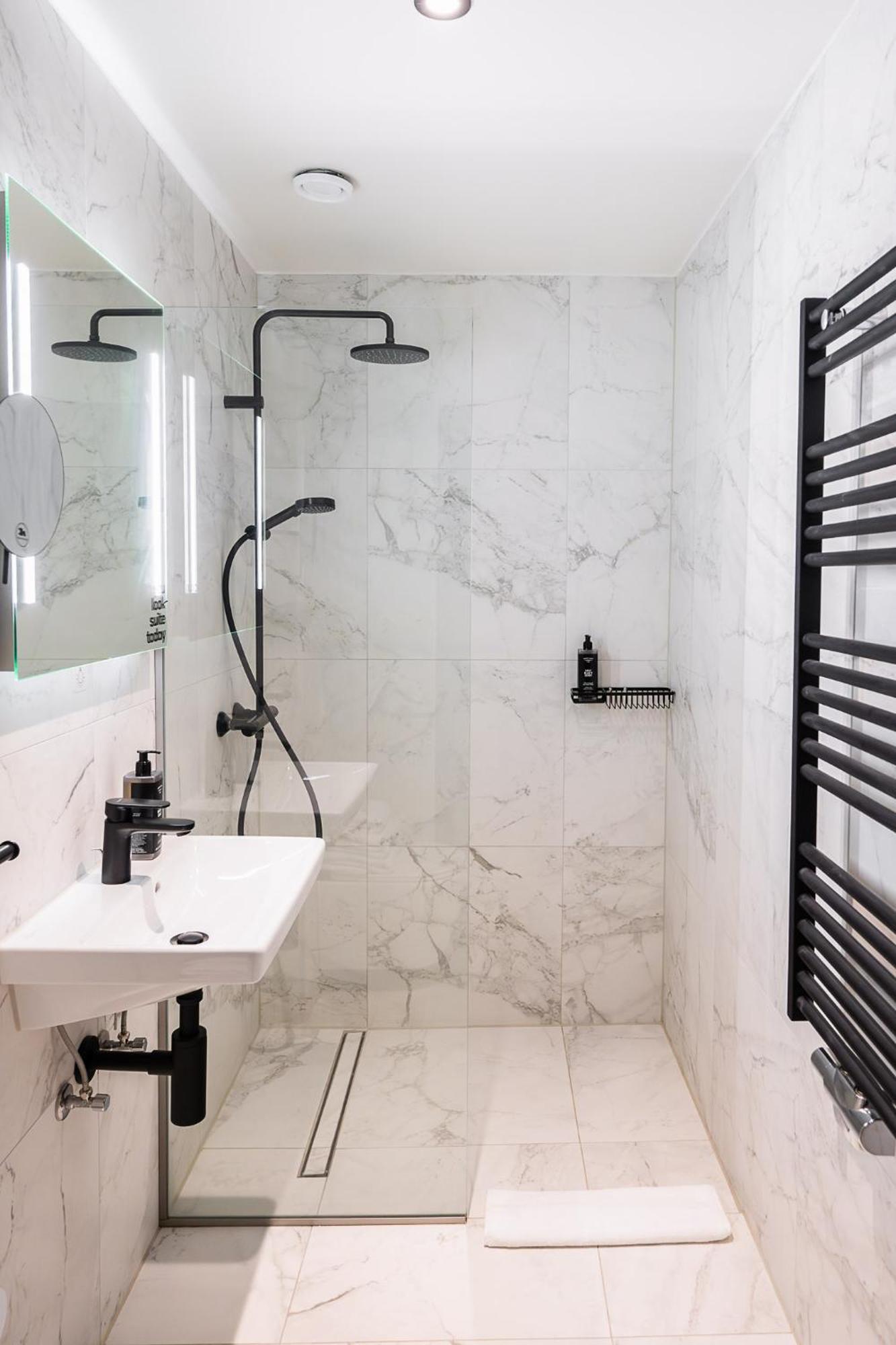 Limehome Amsterdam Leidsekruisstraat Екстер'єр фото